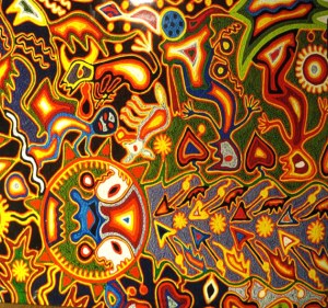 Muestra de arte huíchol, México