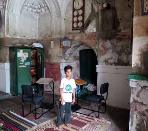 Interior de la mezquita de Maryam Zamani, Begum Shahi, madre de Jahangir y esposa del emperador Akbar